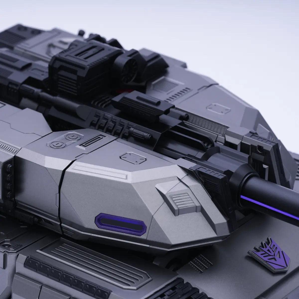 Flagship Megatron Auto-Converting Robot (Limited Edition) - US Robosen
