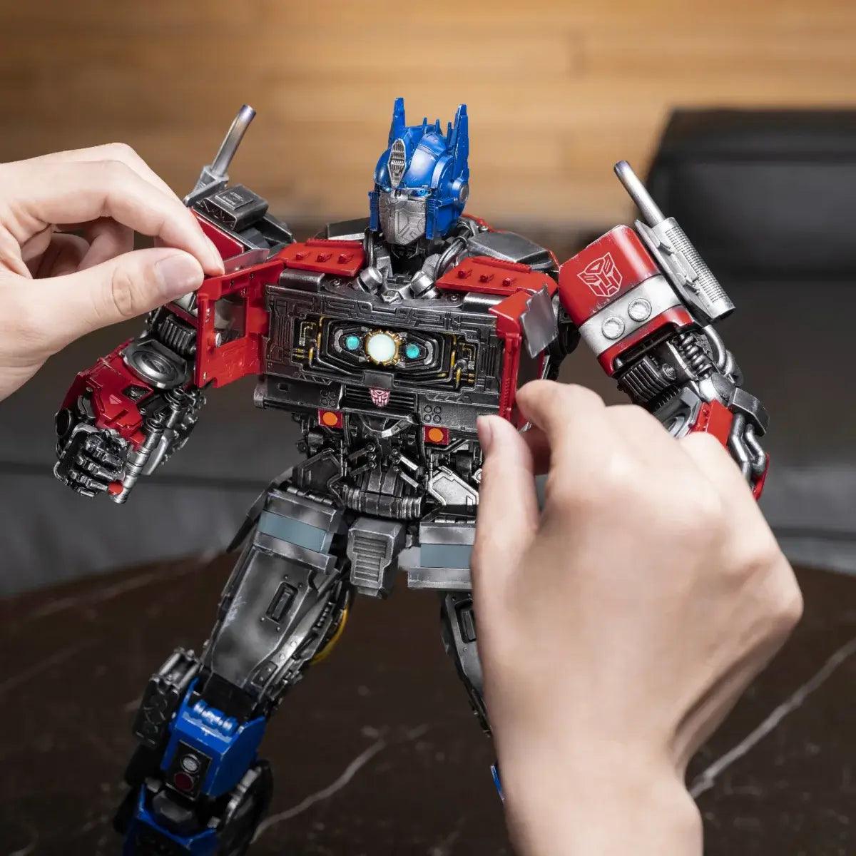 Optimus Prime Rise of the Beasts Signature Robot (Limited Edition) - US Robosen