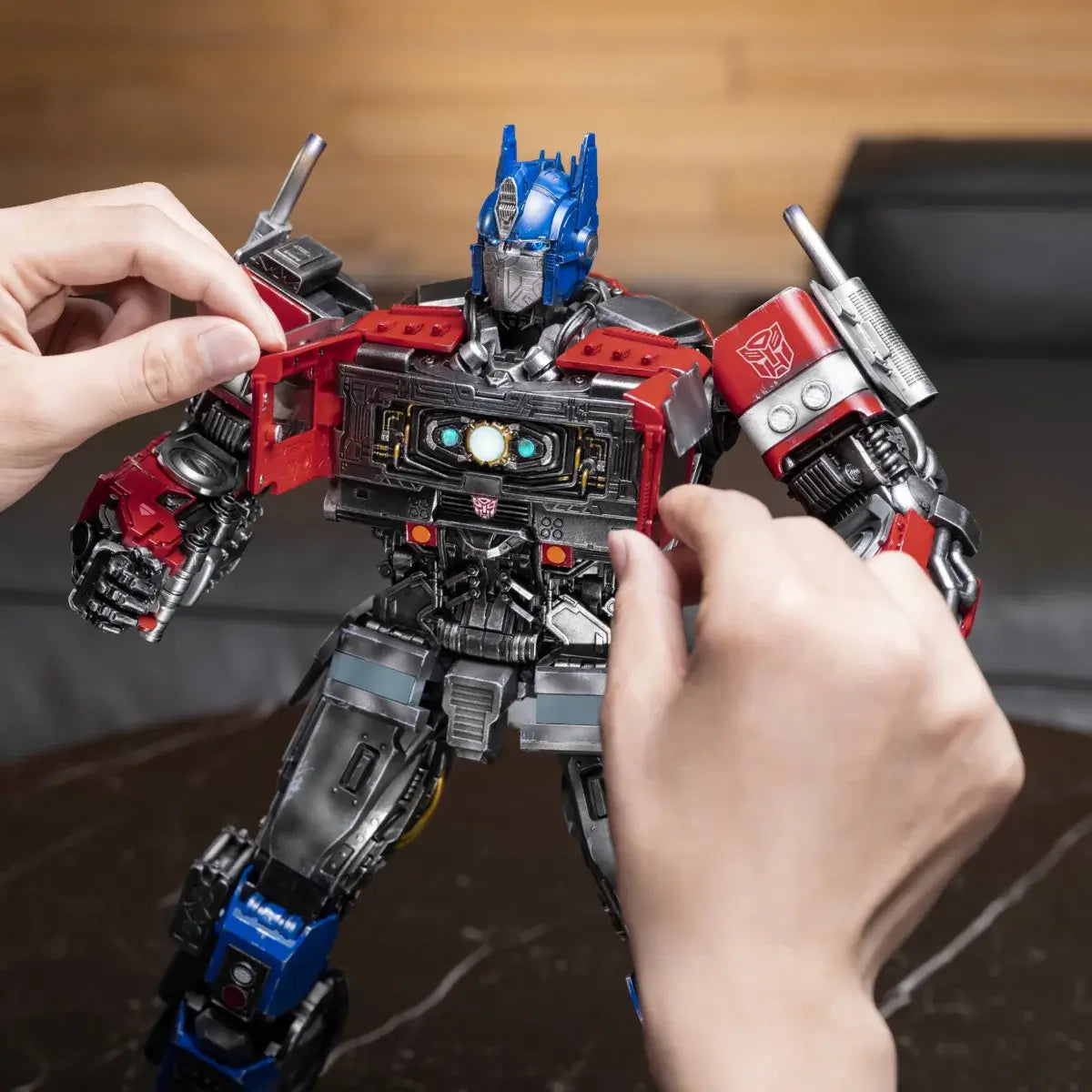 Optimus Prime Rise of the Beasts Signature Robot (Limited Edition)